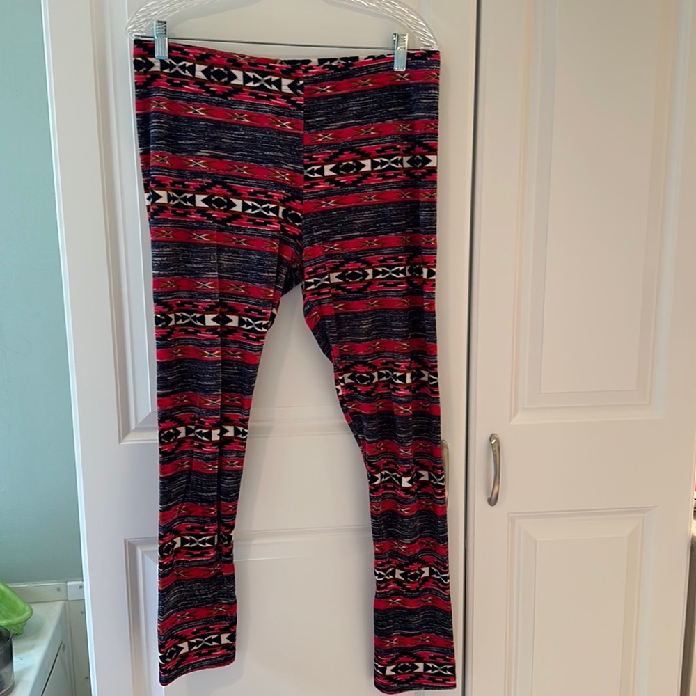 Super soft No Boundaries leggings XL size…No pockets